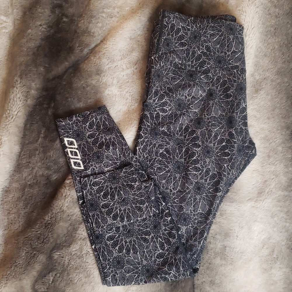 Lorna jane leggings
